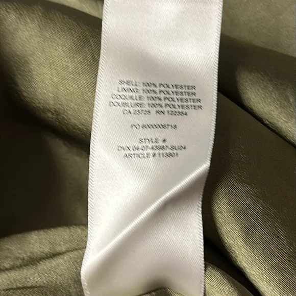 Aritzia Wilfred Elixir Satin Skirt In Bosana Green Vert Bosana Side Slit Size 6 - Picture 9 of 9